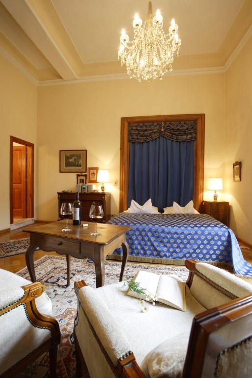 Schlosshotel Obermayerhofen Sebersdorf Szoba fotó