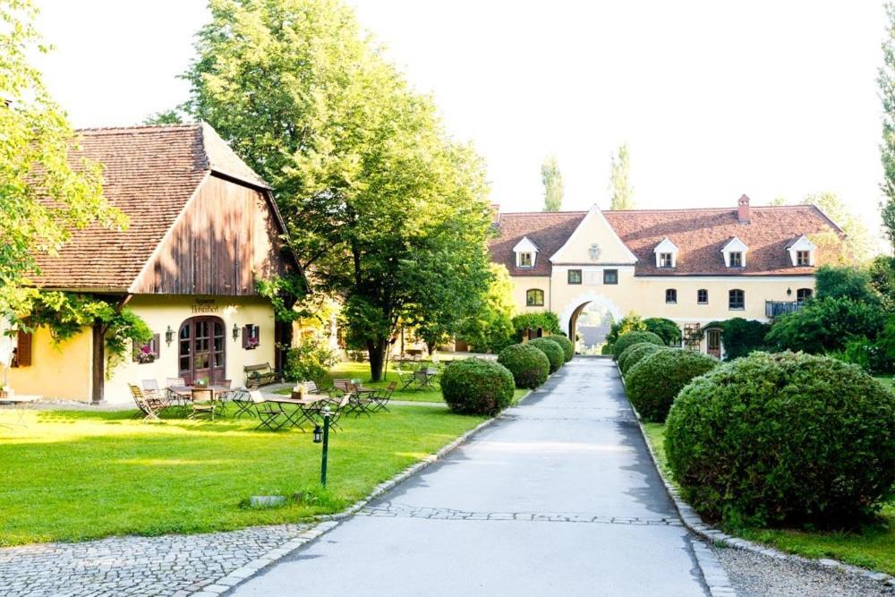 Schlosshotel Obermayerhofen Sebersdorf Kültér fotó